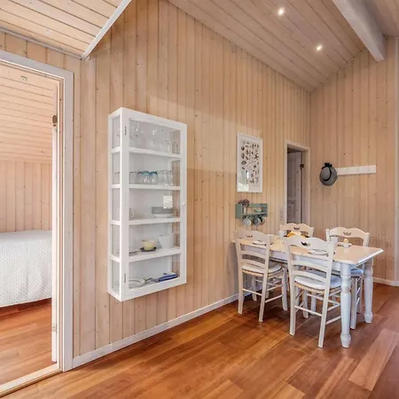 Semesterbostad Georg - 200m From The Sea By Interhome