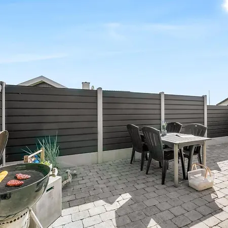 Semesterbostad Georg - 200m From The Sea By Interhome